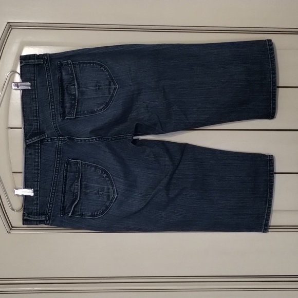 Old Navy women's size 10 blue denim capri mid rise flap pockets - Picture 3 of 12